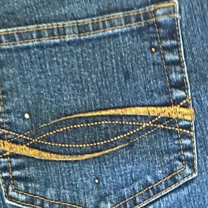 DIRT Knee Length Jean Shorts!